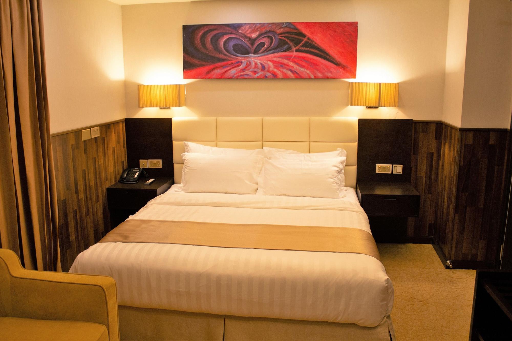 The Secure Inn Hotel Μουσκάτ Εξωτερικό φωτογραφία
