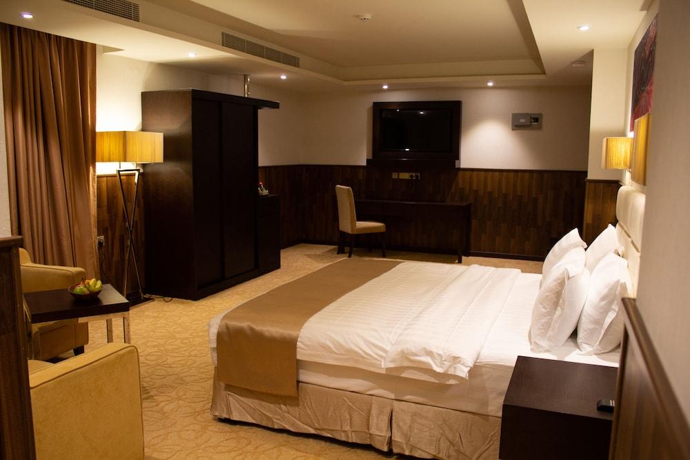 The Secure Inn Hotel Μουσκάτ Εξωτερικό φωτογραφία