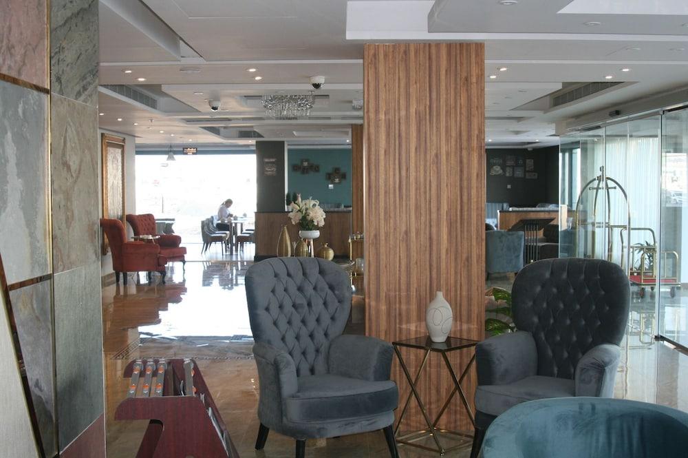 The Secure Inn Hotel Μουσκάτ Εξωτερικό φωτογραφία