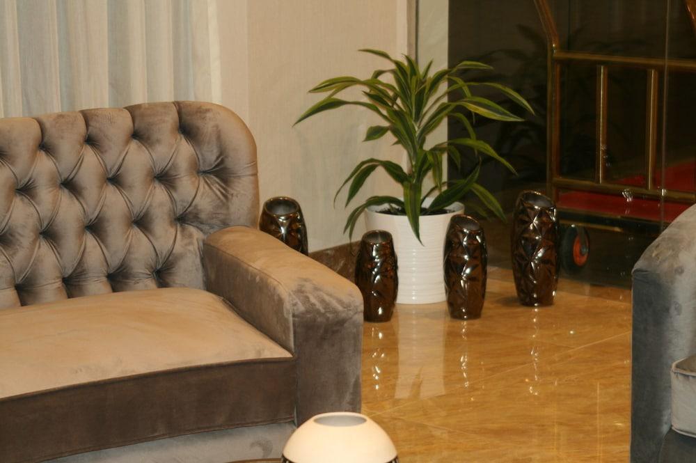 The Secure Inn Hotel Μουσκάτ Εξωτερικό φωτογραφία