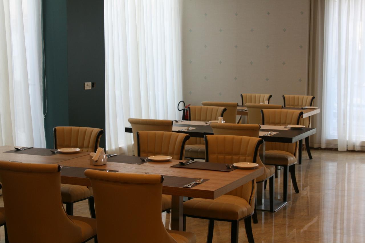 The Secure Inn Hotel Μουσκάτ Εξωτερικό φωτογραφία