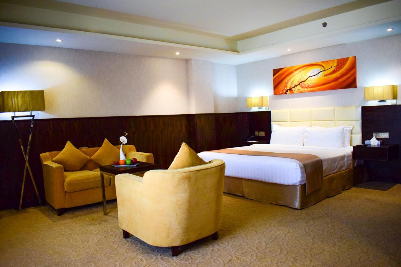 The Secure Inn Hotel Μουσκάτ Εξωτερικό φωτογραφία